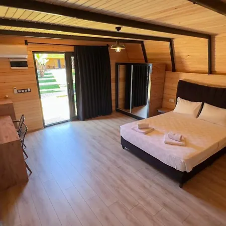 Araz Wooden Concept Ferienhaus Kumluca
