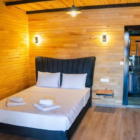 Araz Wooden Concept Ferienhaus Kumluca