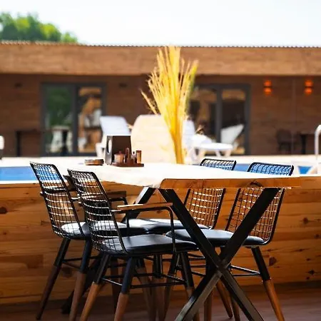 Araz Wooden Concept Ferienhaus *