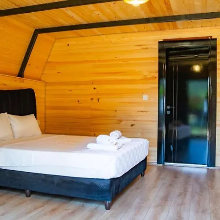 Araz Wooden Concept Ferienhaus *