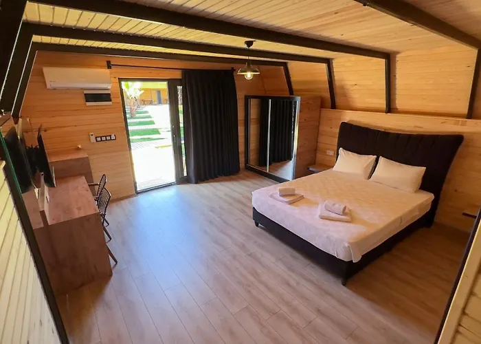 Araz Wooden Concept Feriehus Kumluca